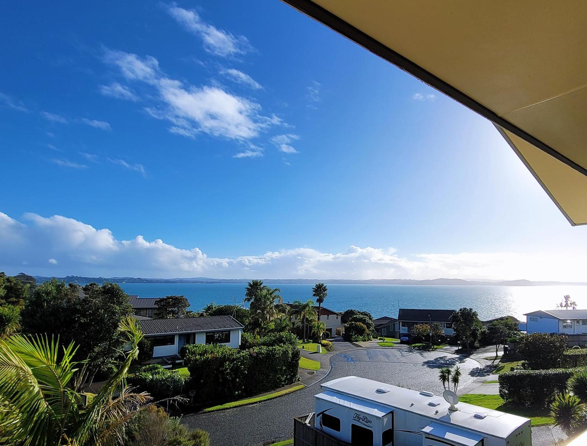 Sea View 5 Bedroom Holiday House Whangaparaoa Dış mekan fotoğraf