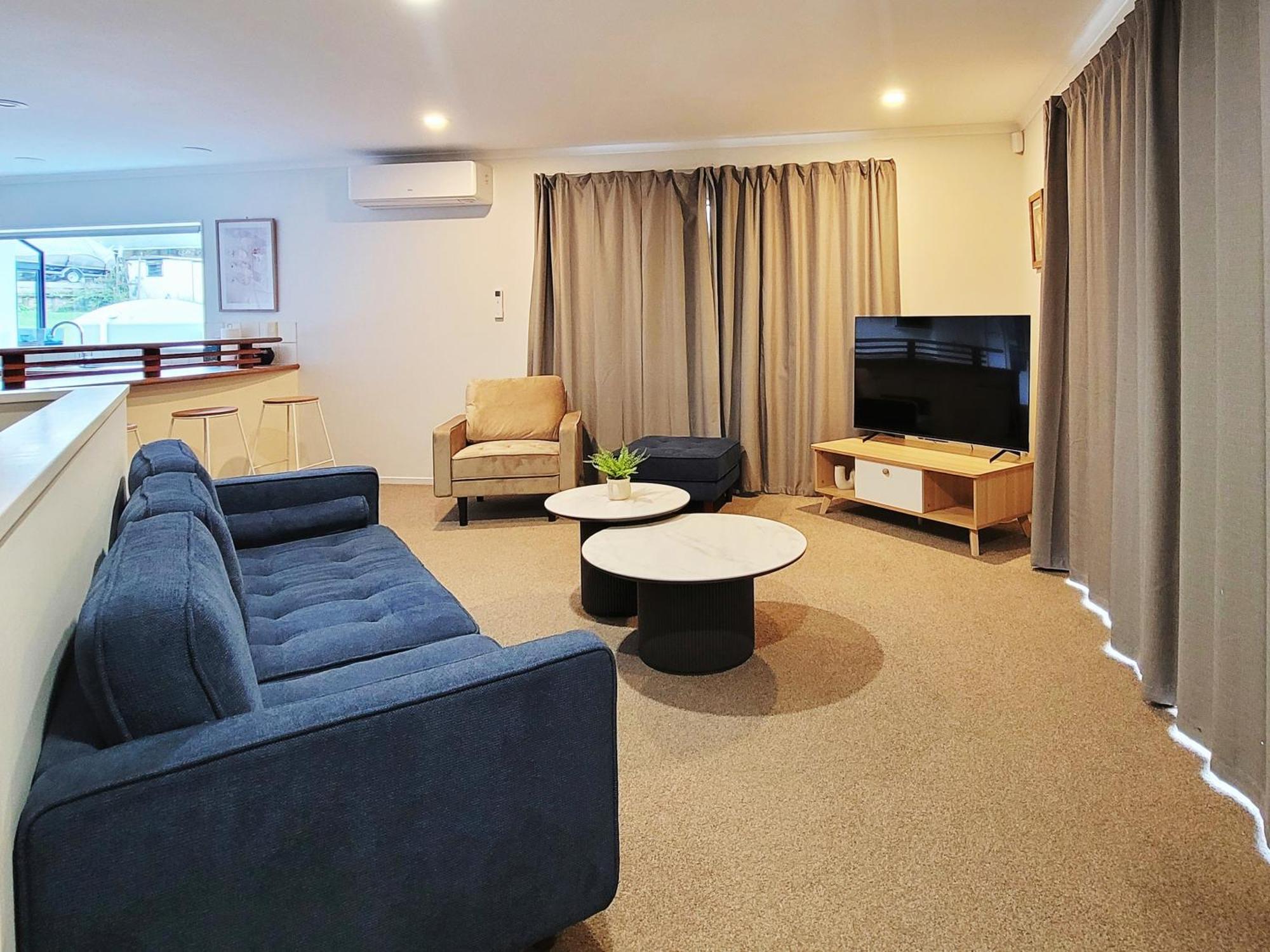 Sea View 5 Bedroom Holiday House Whangaparaoa Dış mekan fotoğraf